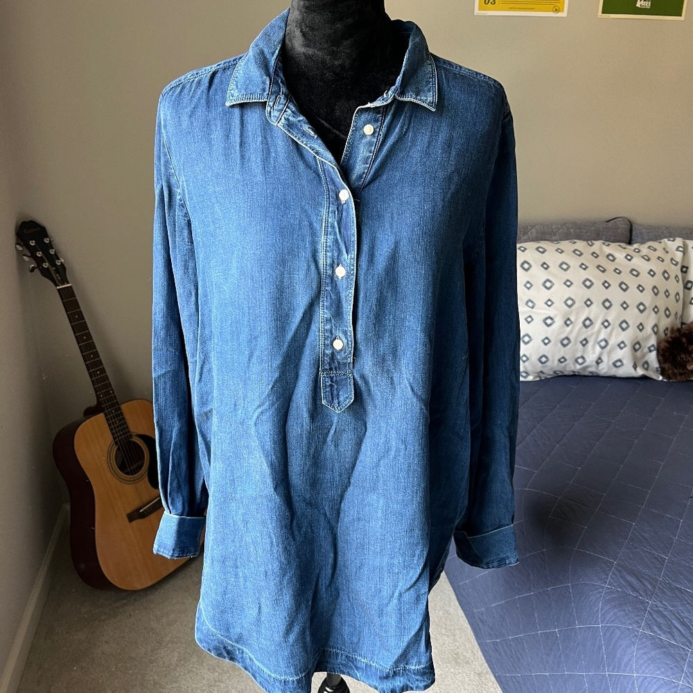 LOFT Chambray tunic top